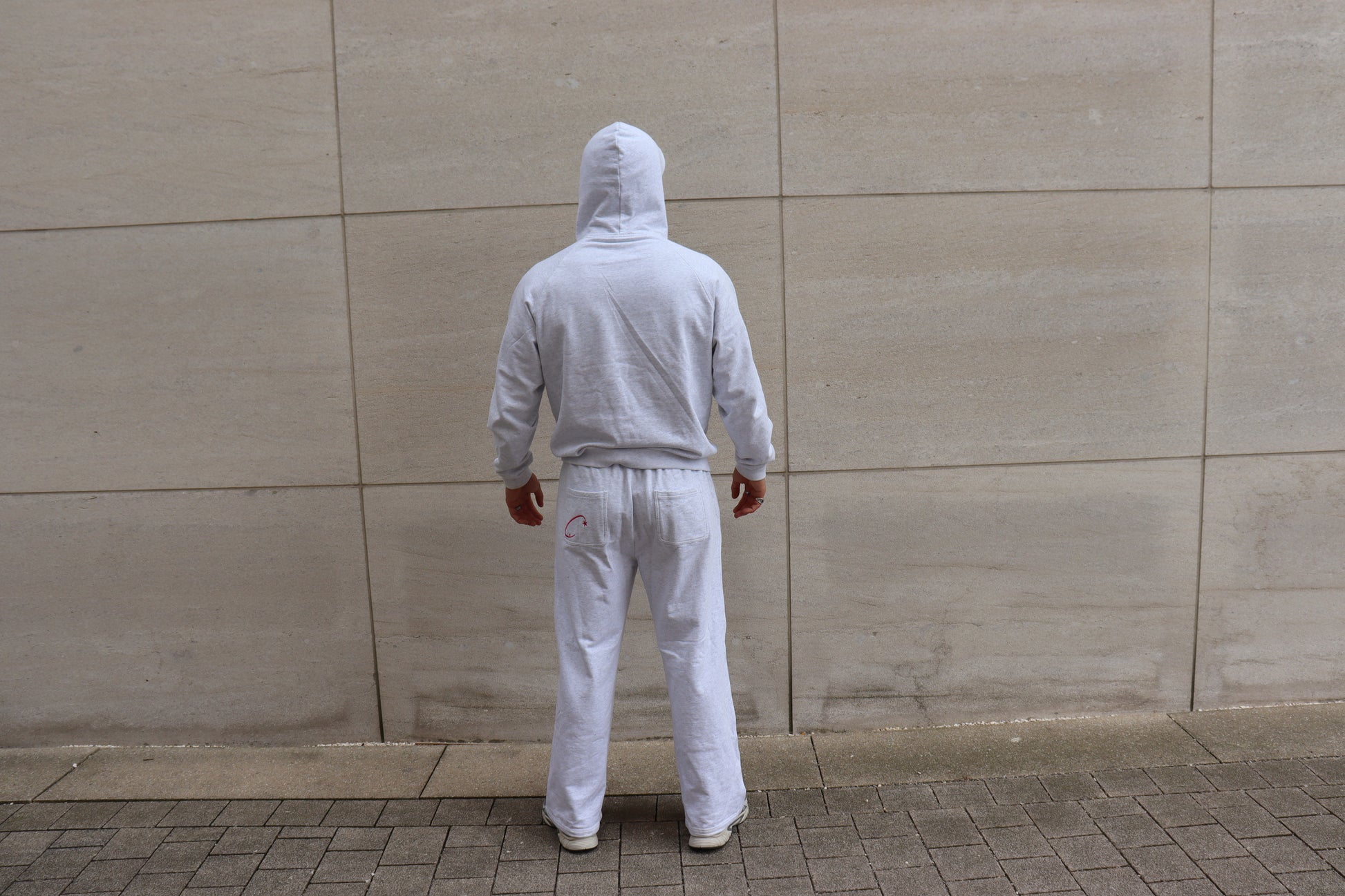 SIGNATURE TRACKSUIT GREY