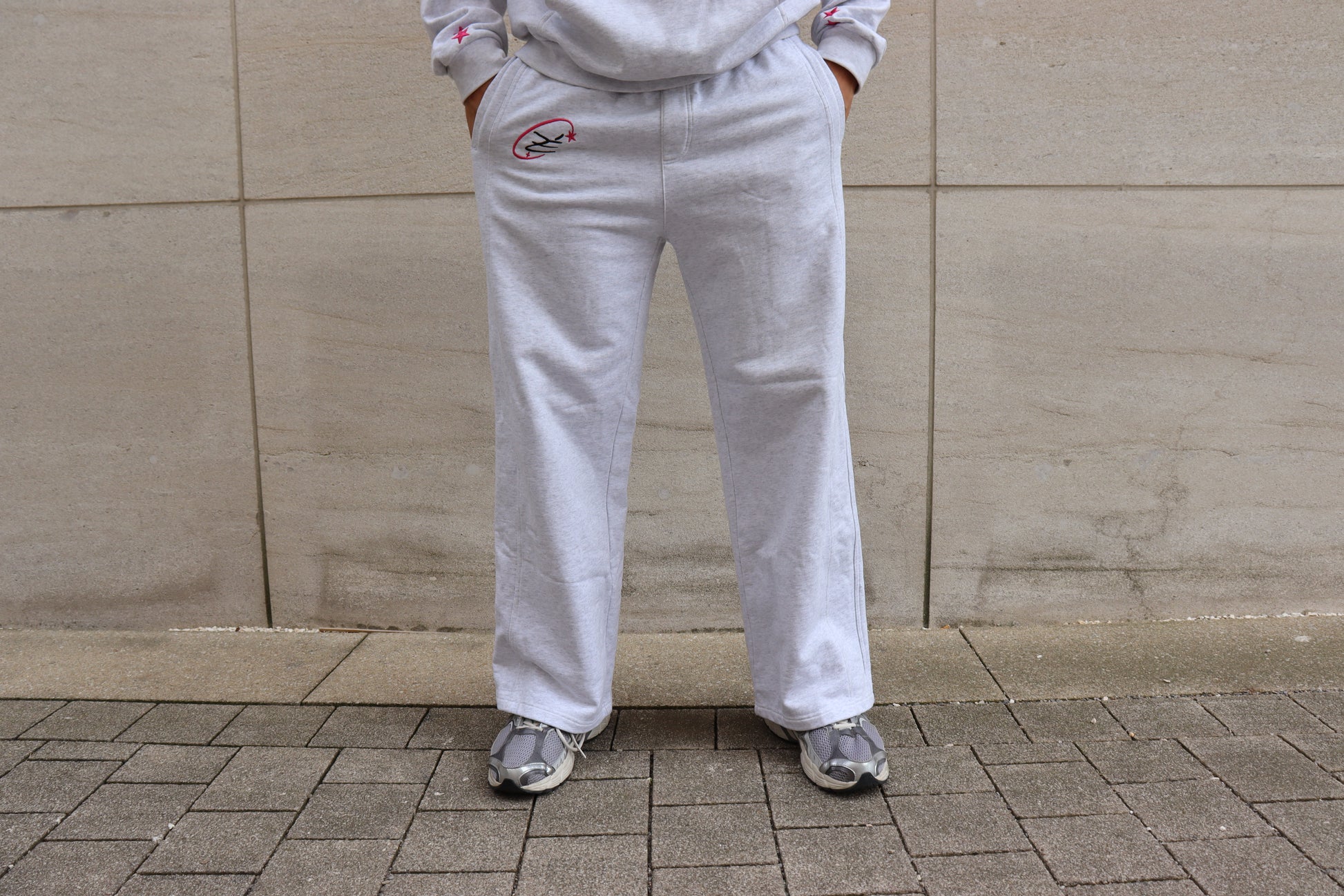SIGNATURE PANTS GREY