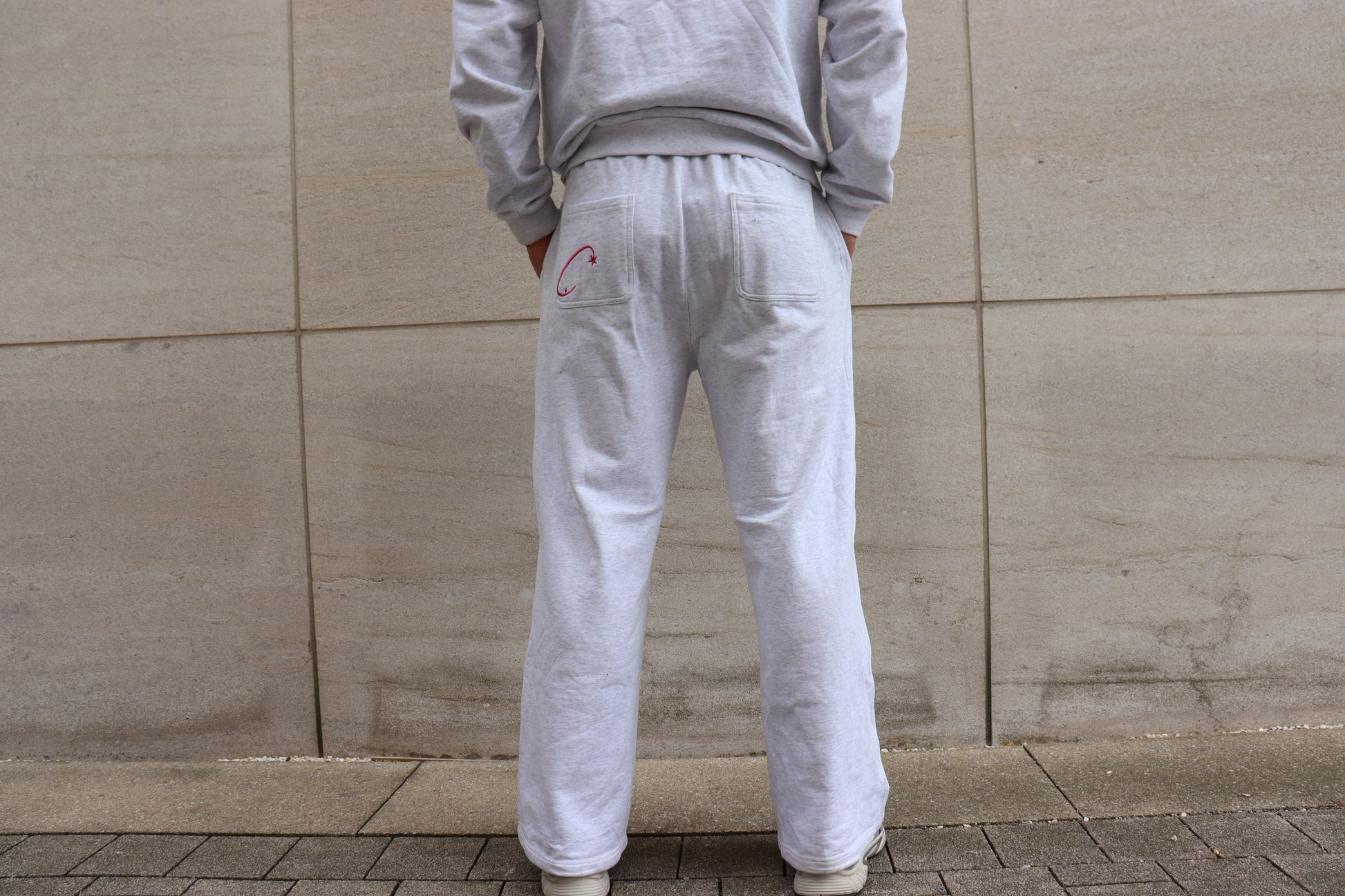 SIGNATURE PANTS GREY